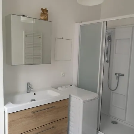 La Savane Du Donjon Апартаменты *