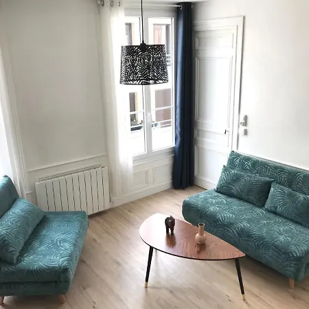 Апартаменты La Savane Du Donjon Руан