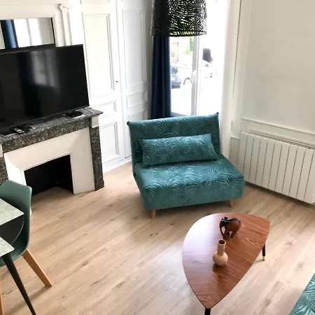 Апартаменты La Savane Du Donjon Руан