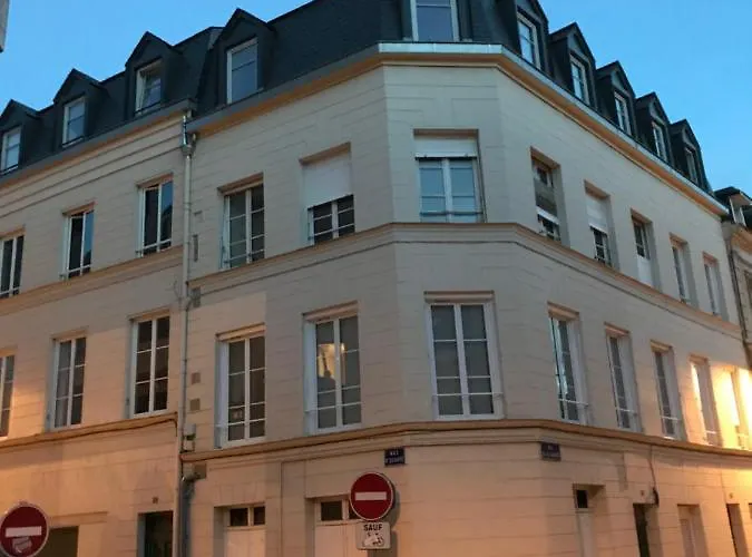 Lägenhet La Savane Du Donjon *